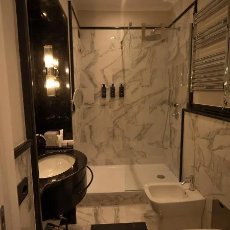 Ricciardelli Luxury - Piazza Di Spagna Pensjonat
