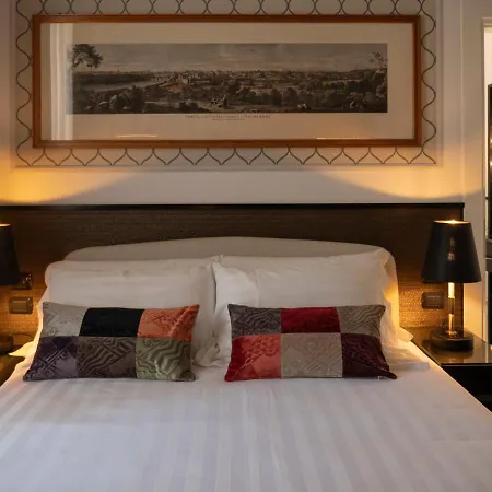 Ricciardelli Luxury - Piazza Di Spagna Rzym