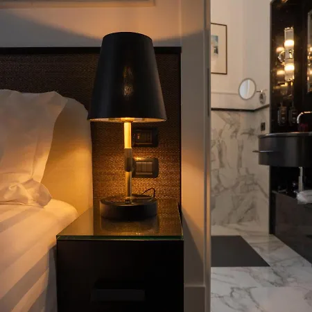 Ricciardelli Luxury - Piazza Di Spagna Rzym