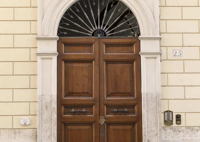 Ricciardelli Luxury - Piazza Di Spagna Maison d'hôtes 4*