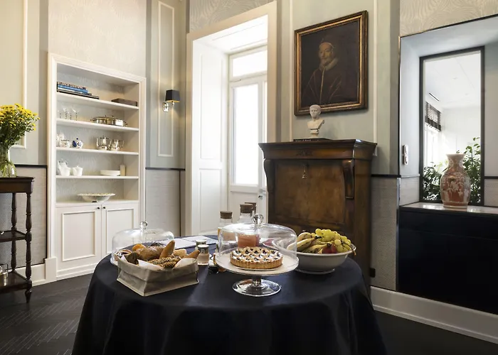 Ricciardelli Luxury - Piazza Di Spagna Gasthof 4*