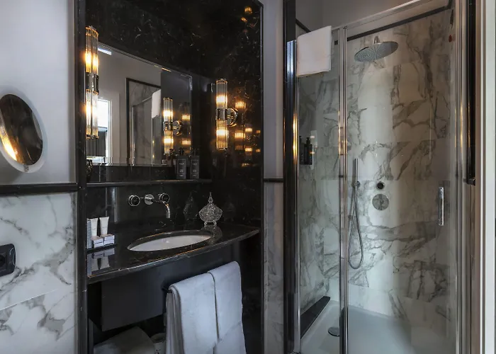 Ricciardelli Luxury - Piazza Di Spagna Maison d'hôtes Rome