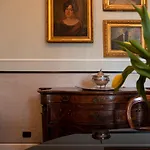 Ricciardelli Luxury - Piazza Di Spagna 4* רומא