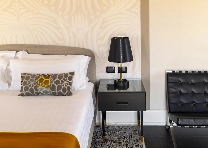 Guest house Ricciardelli Luxury - Piazza Di Spagna 4*